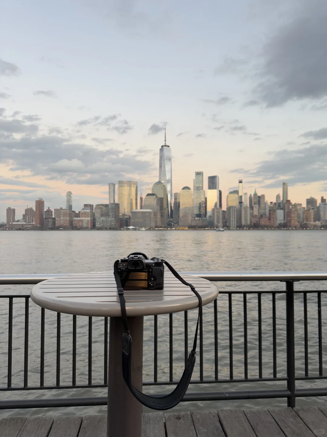 🇺🇸 The Ultimate Spot for Capturing Manhattan's Skyline – Hands Down the Best!