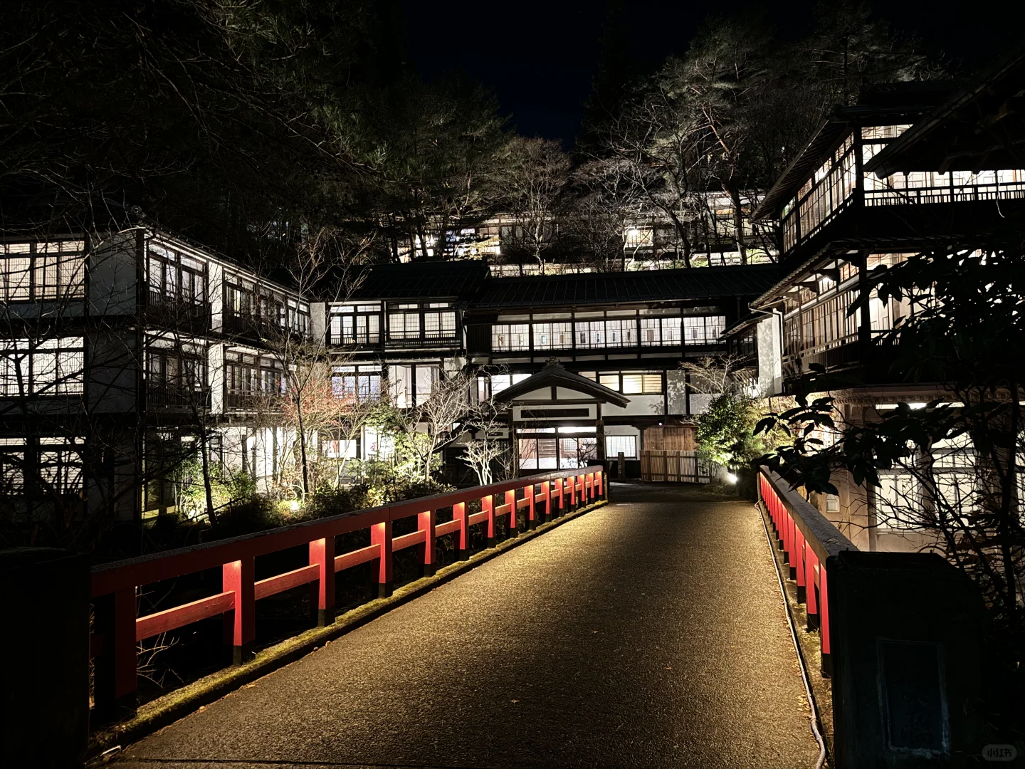 Forty Thousand | Checking in at the Forty Thousand Hot Springs