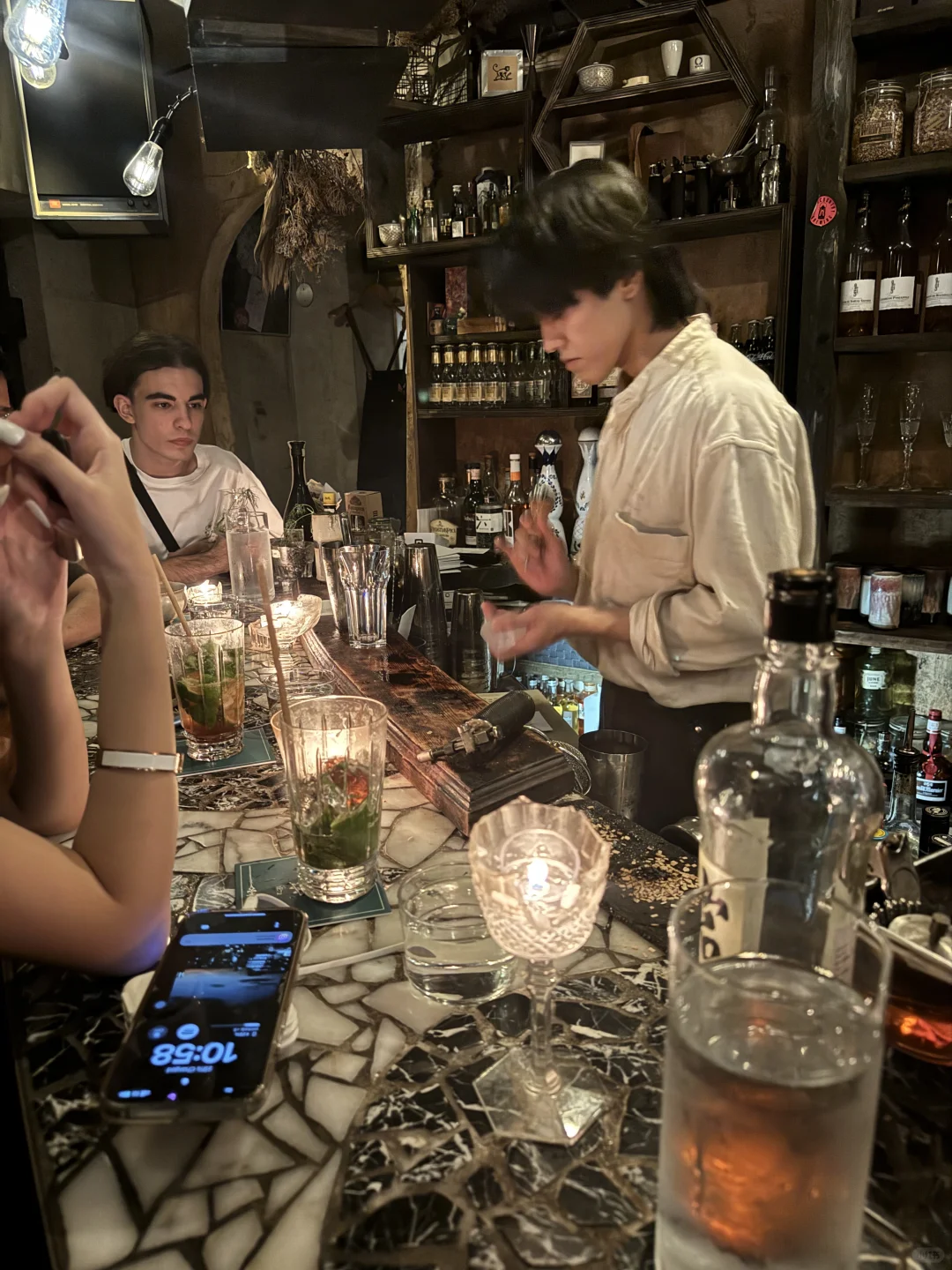 A Guide to Osaka's Bars 🥃