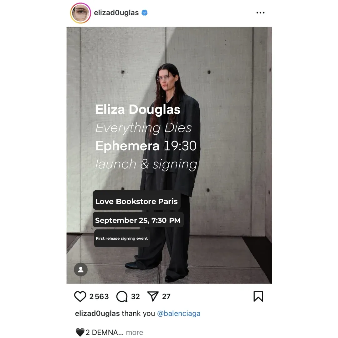 🔥 Eliza Douglas x AiFei Bookstore!