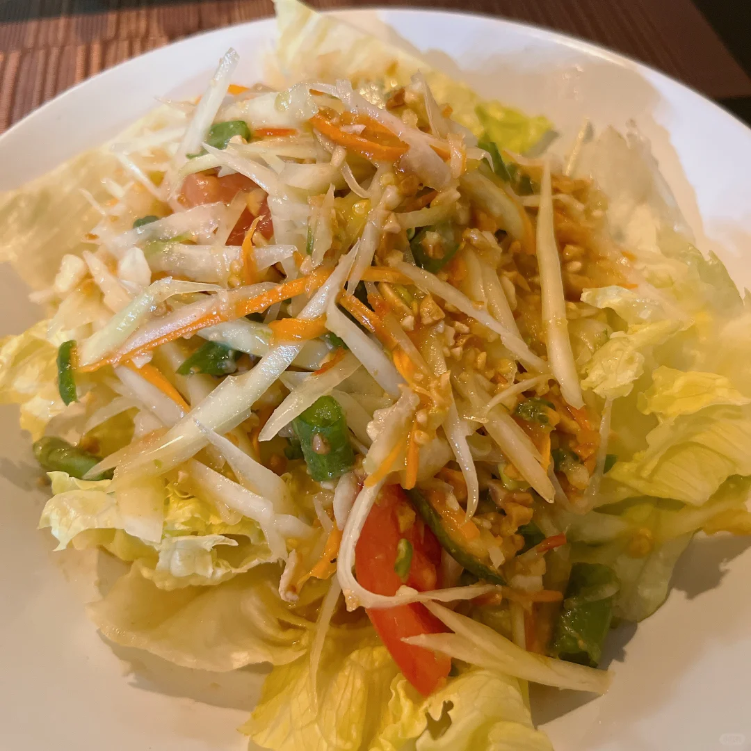 "Top Thai Food Recommendations in Cincinnati"