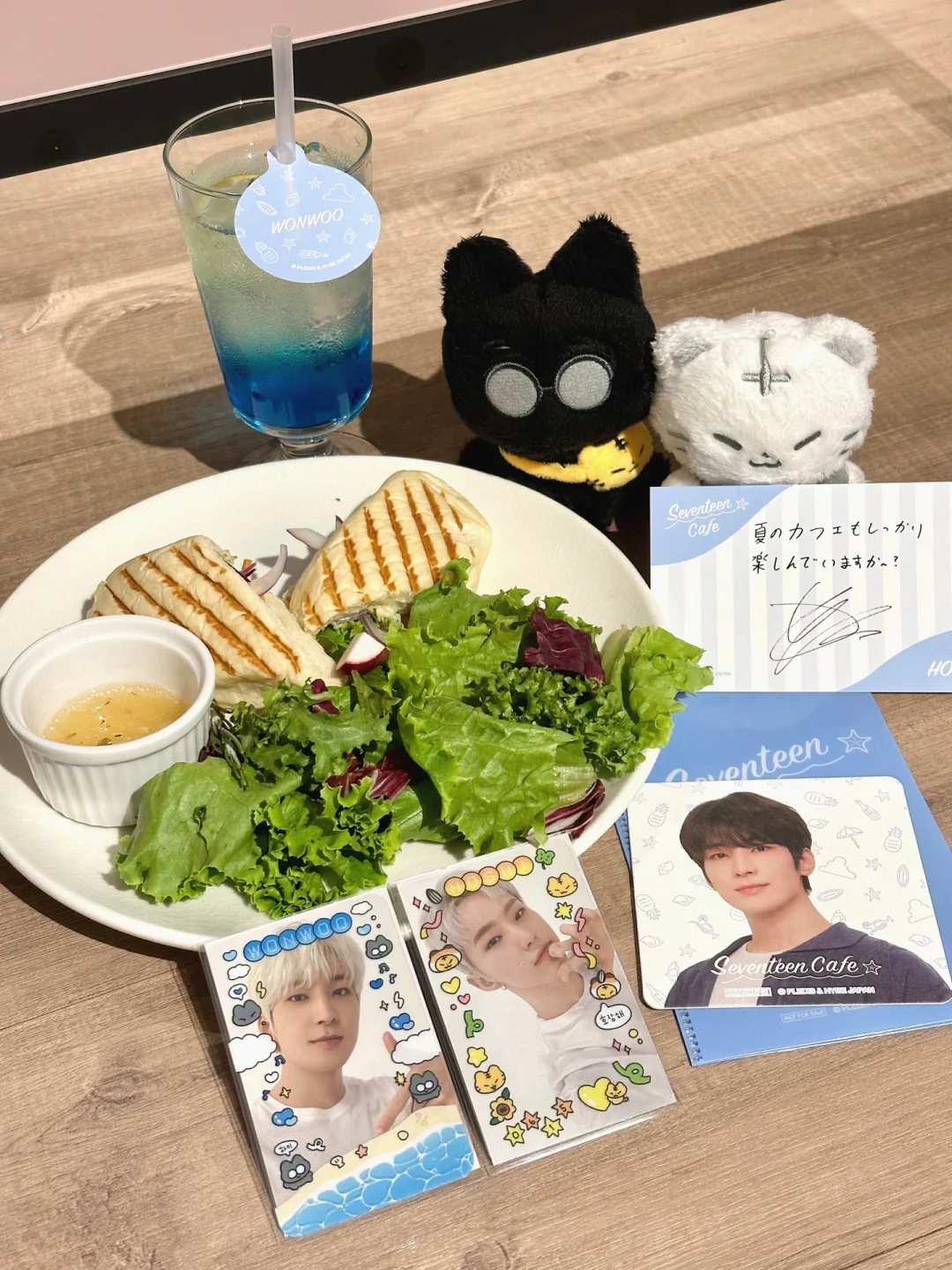 Seventeen Japan Cafe Check-In (with In-Store Process Guide)