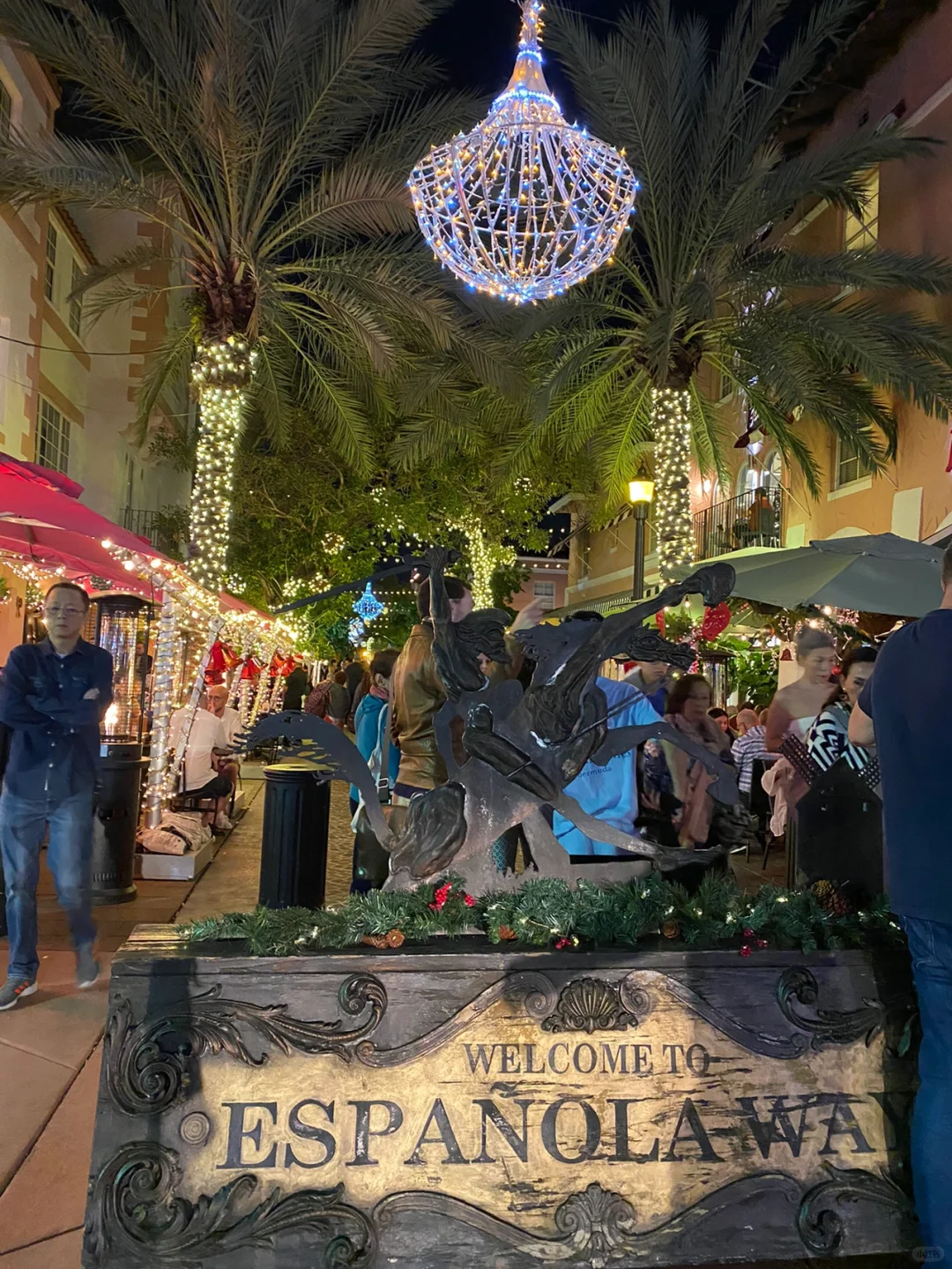 Miami's Española Way: The Latin Vibes Walk Street