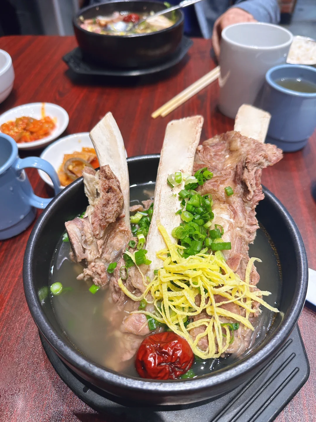 Chicago's North Suburbs ❄️ Perfect for Warming Up with a Bowl of Hearty Seolleongtang in Winter