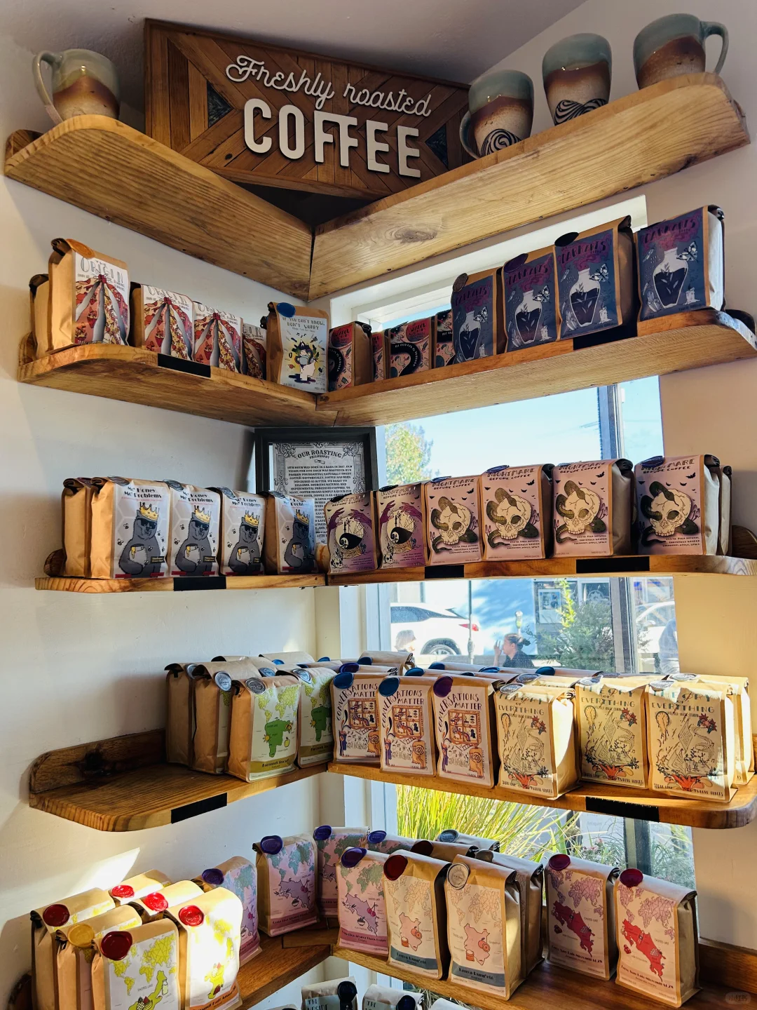 Coffee Shop Exploration in Santa Cruz: 11th Hour