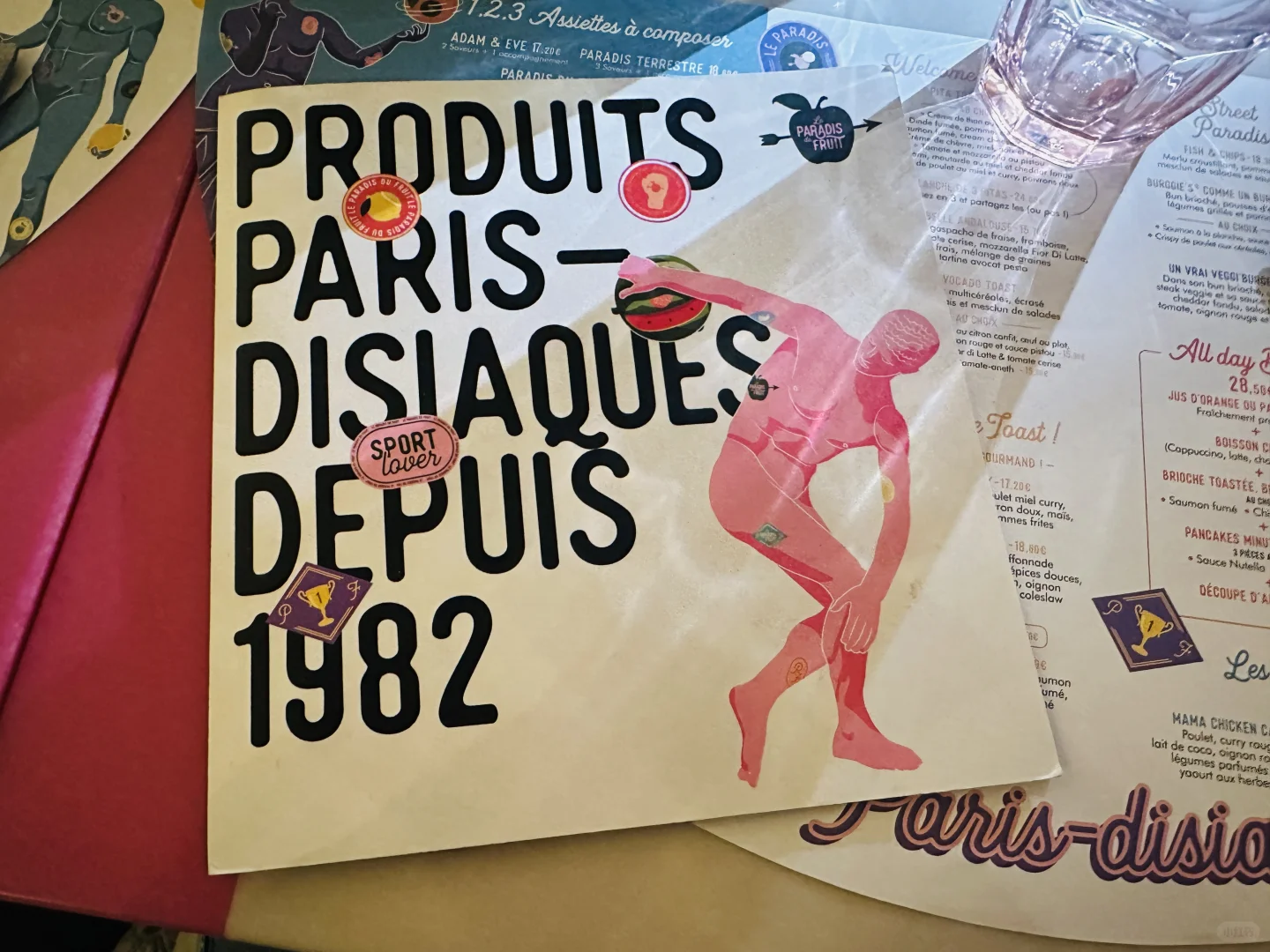 Parisian Hotspot: Le Paradis du Fruit - Must-Try Healthy Eats