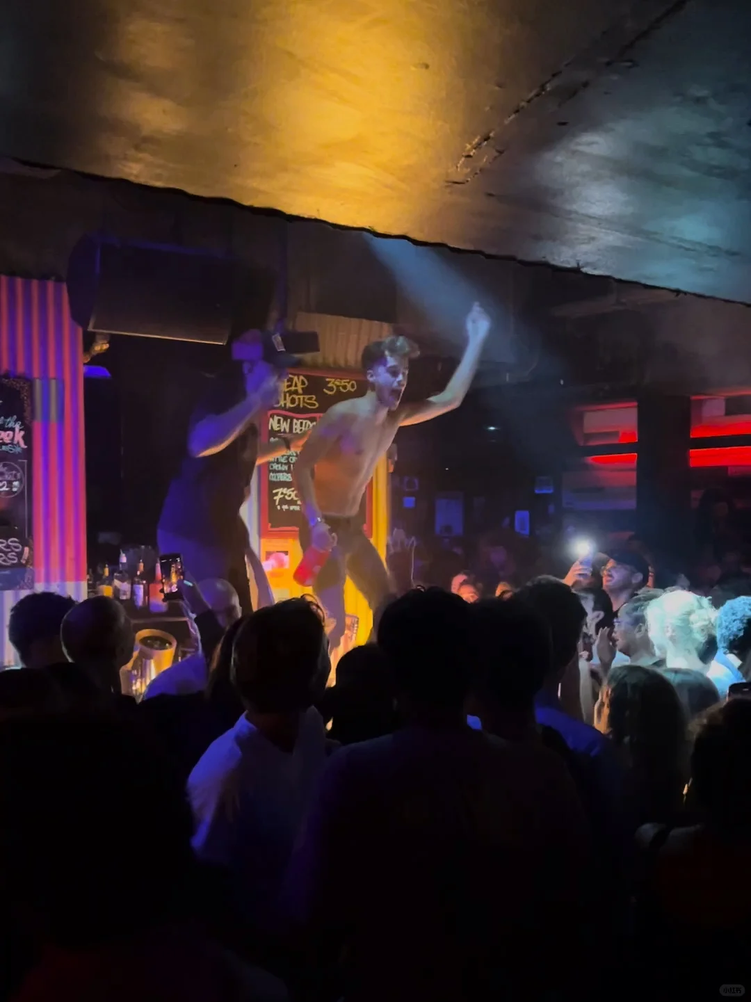 Top Paris Nightclubs to Hit Up