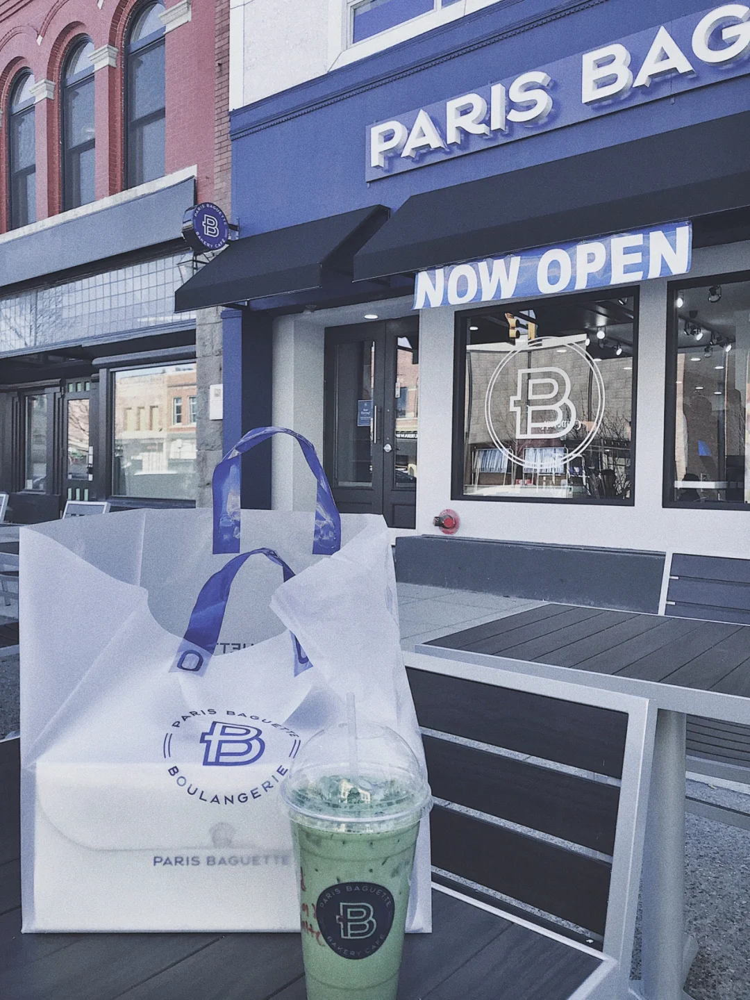 🍞 Detroit Foodie Adventure | Michigan's First Paris Baguette 🗼