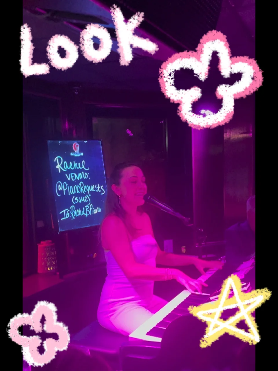 What to Do Around Chicago | Redhead Piano Bar～