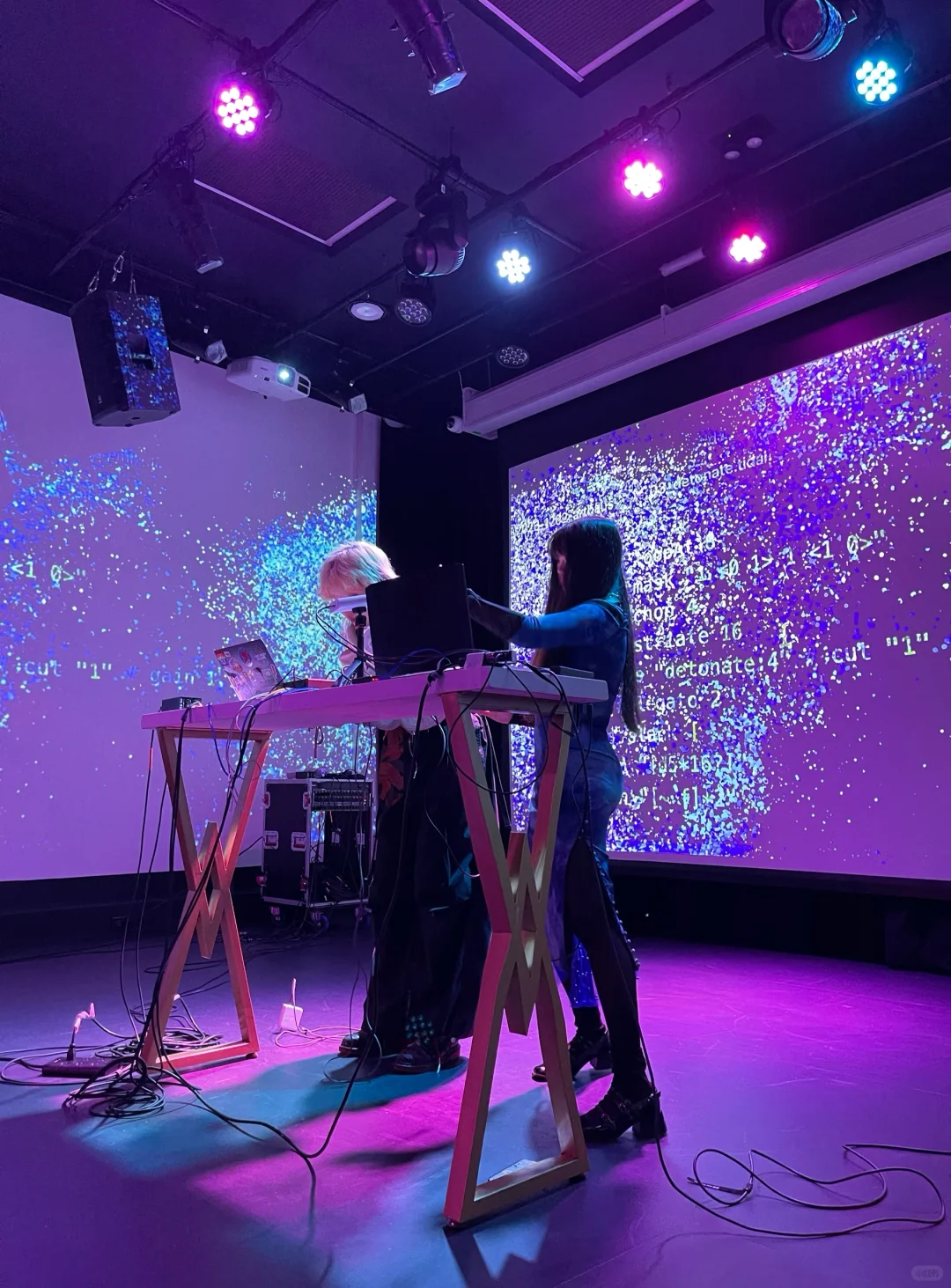 New York: How to Land Gigs as a VJ/Live Coder