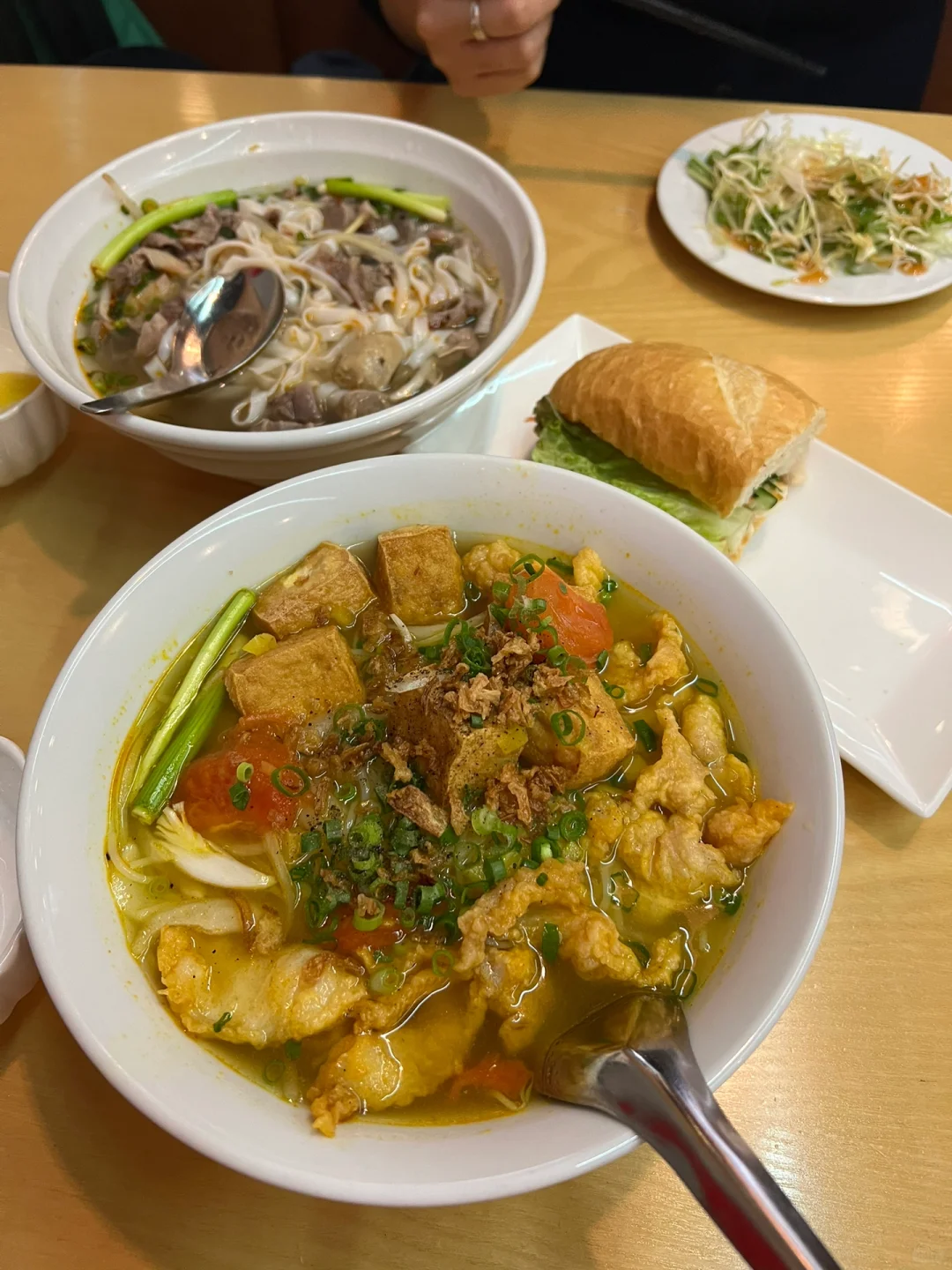 This Vietnamese spot near Kyoto Station is out of this world! 🌴