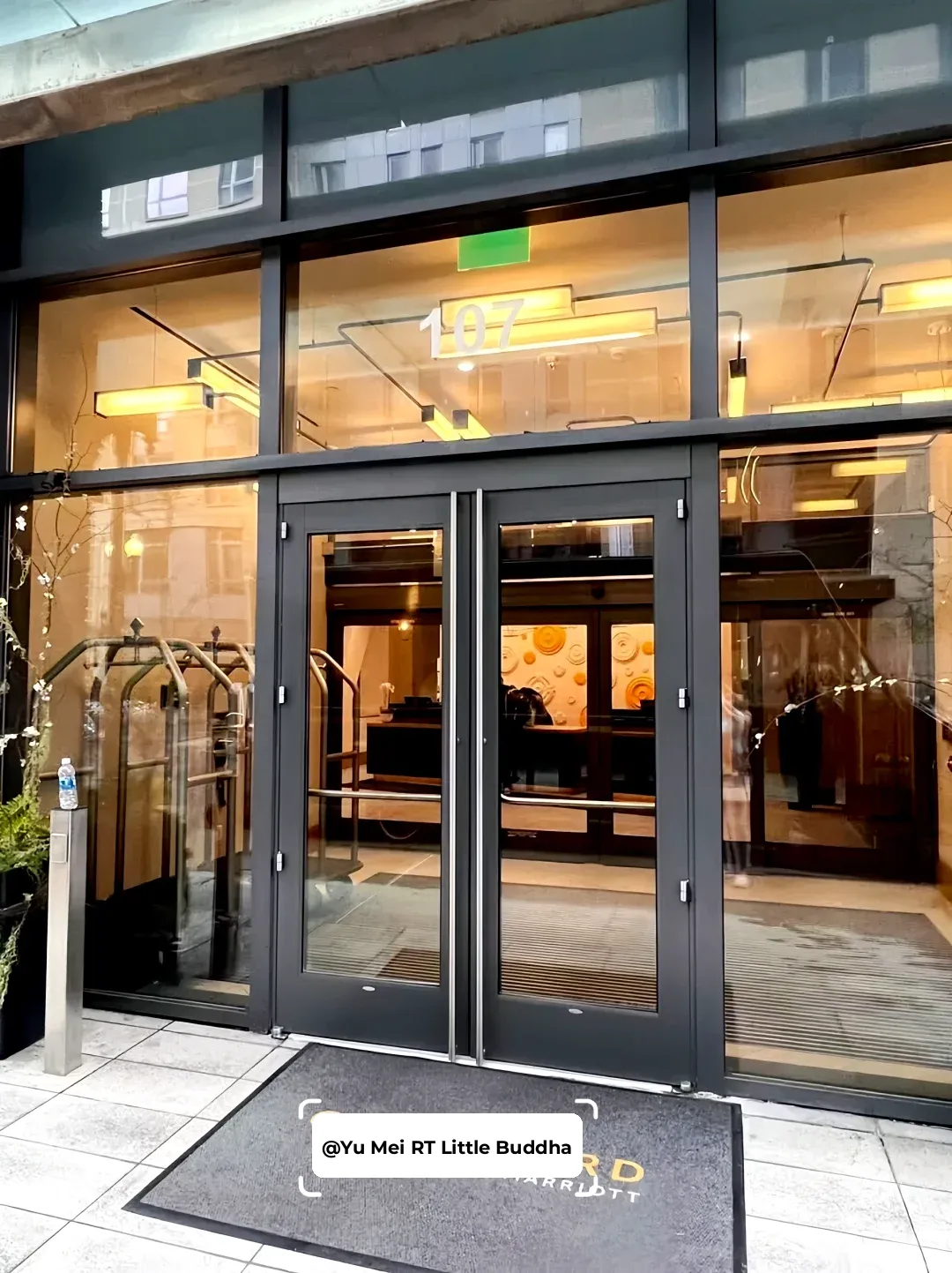 Boston! Affordable & Comfy Downtown Hotel Near the Subway! 😭