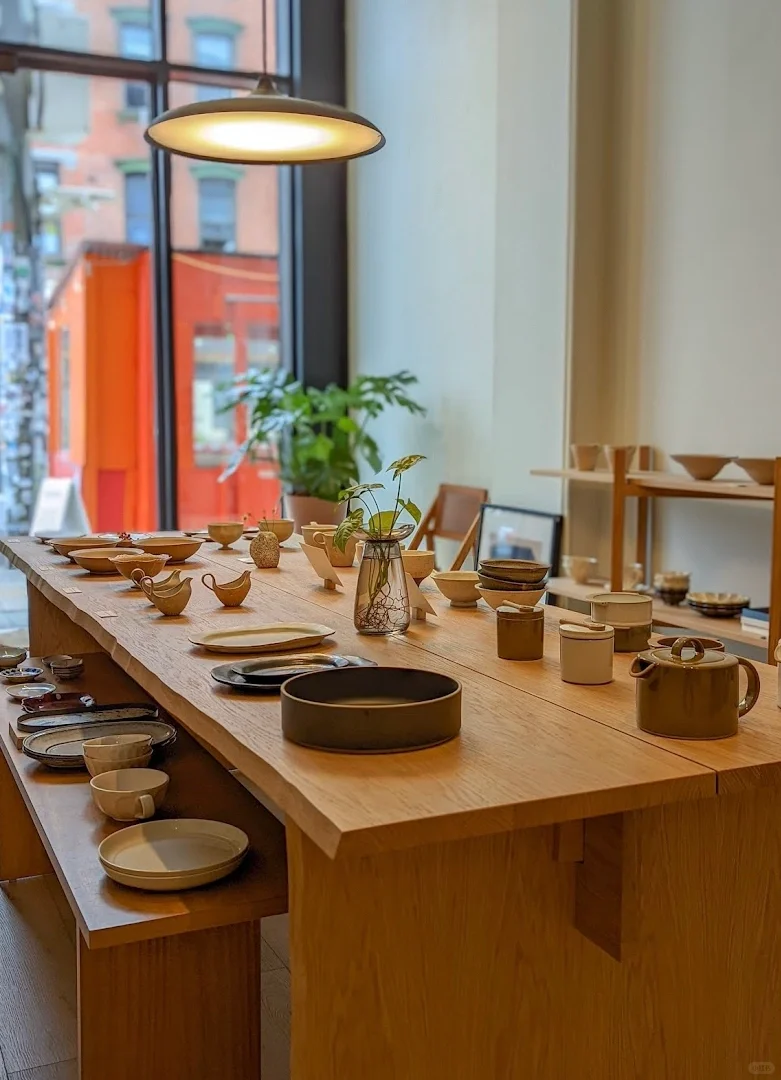 Wander through NYC's Hipster Haven: Teaware, Greenery, Vintage, and Thrift Finds