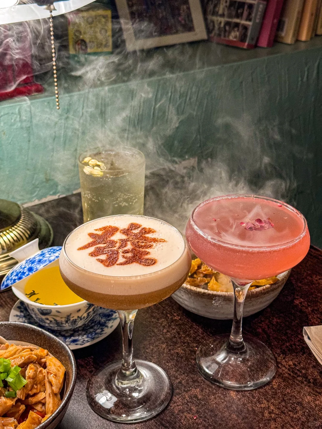 "Living in New York! Completely blown away by the stunning cocktails at a Sichuan restaurant 🤯"