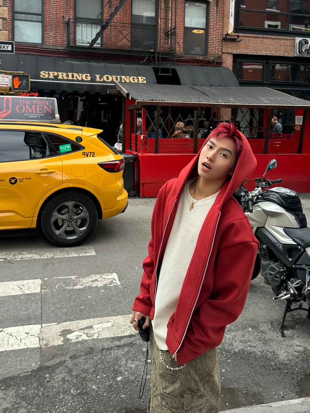 Stroll, Stroll, Stroll 🚶🏾‍♂️🥤