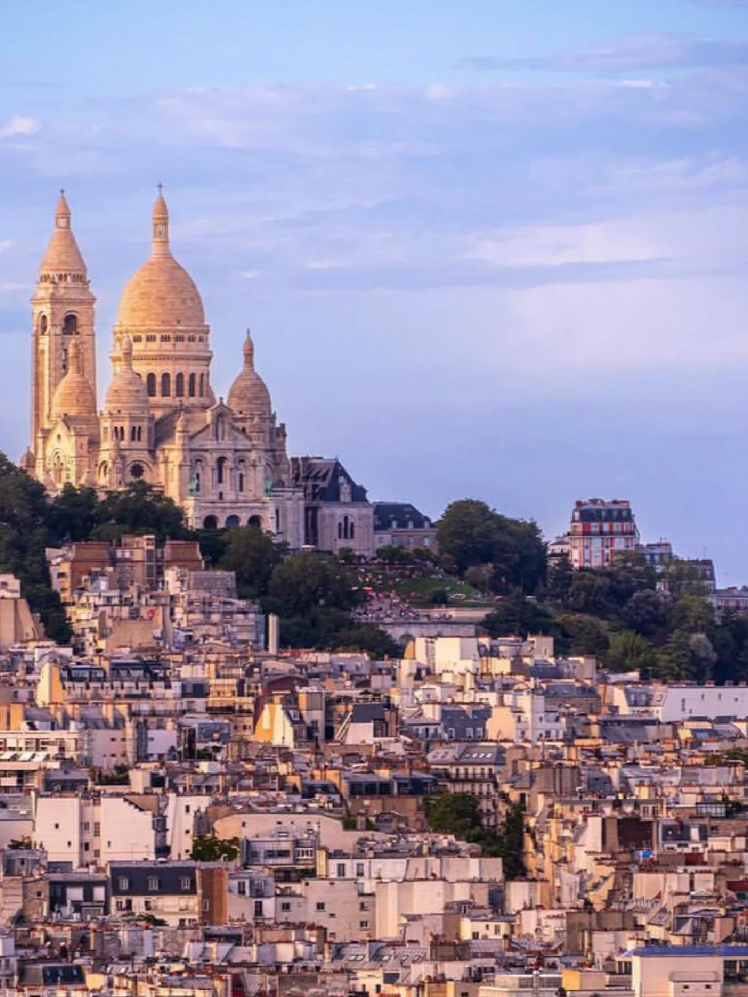 Paris City Stroll: Montmartre Has So Many Hidden Gems!
