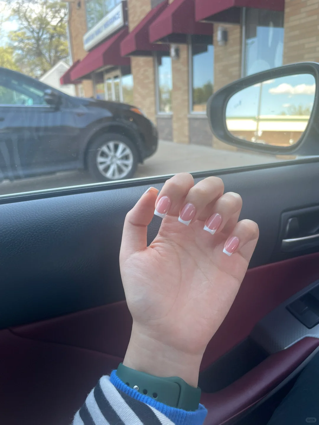 Vietnamese Nail Salons in Minneapolis