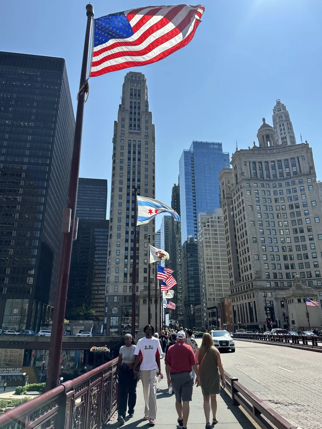 Chicago Truly Dazzles with Its Wealth and Glamour