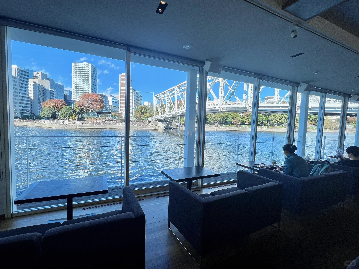 Tokyo. Shinagawa | Breadworks: The Stunning Canal-side Café