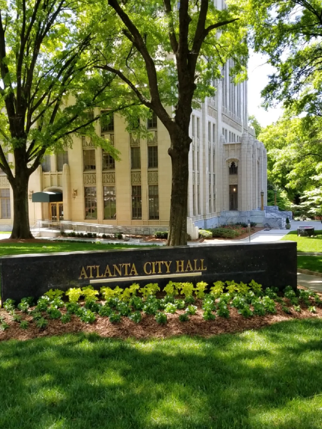 "Everyone Visiting Atlanta, You Must Check Out These Spots 🙇‍♀️"