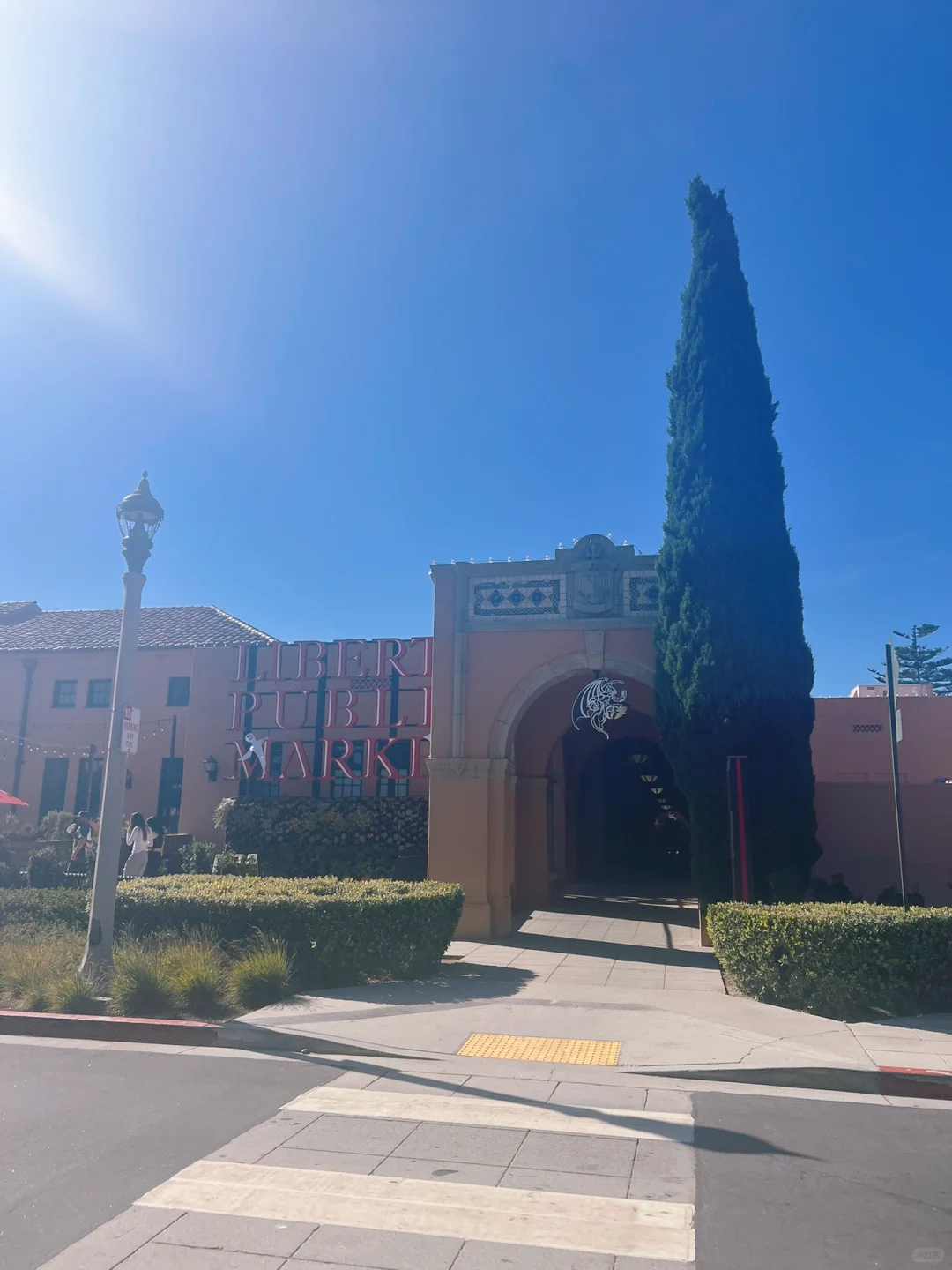 San Diego SD Artsy and Fresh Brunch Food Market