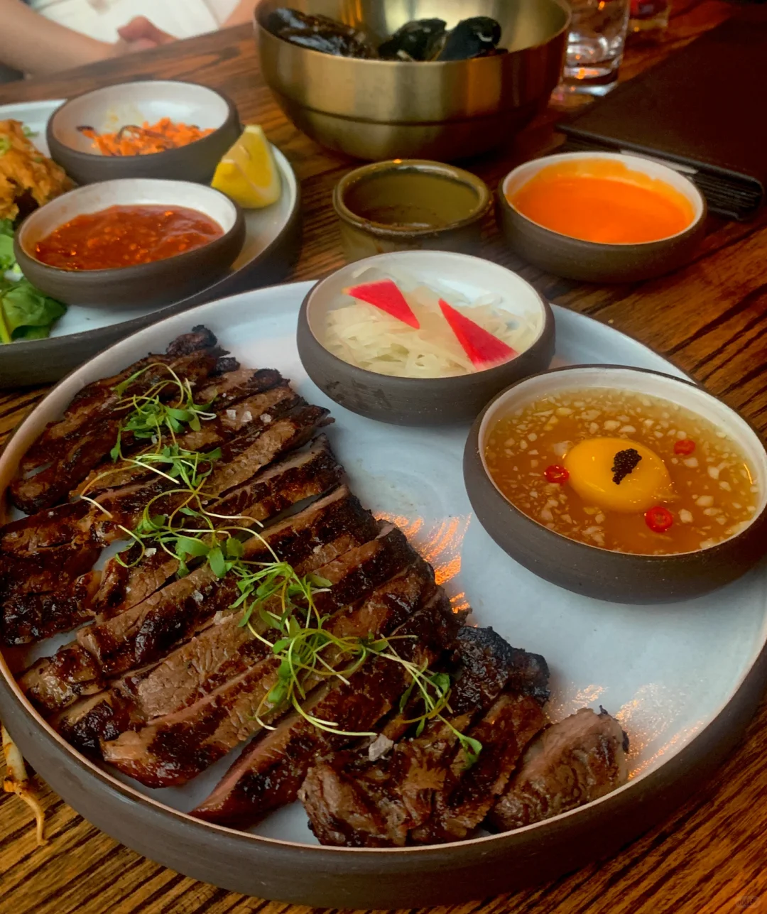 Charming Little Restaurants in Boston Perfect for Girls' Night Out 🍹