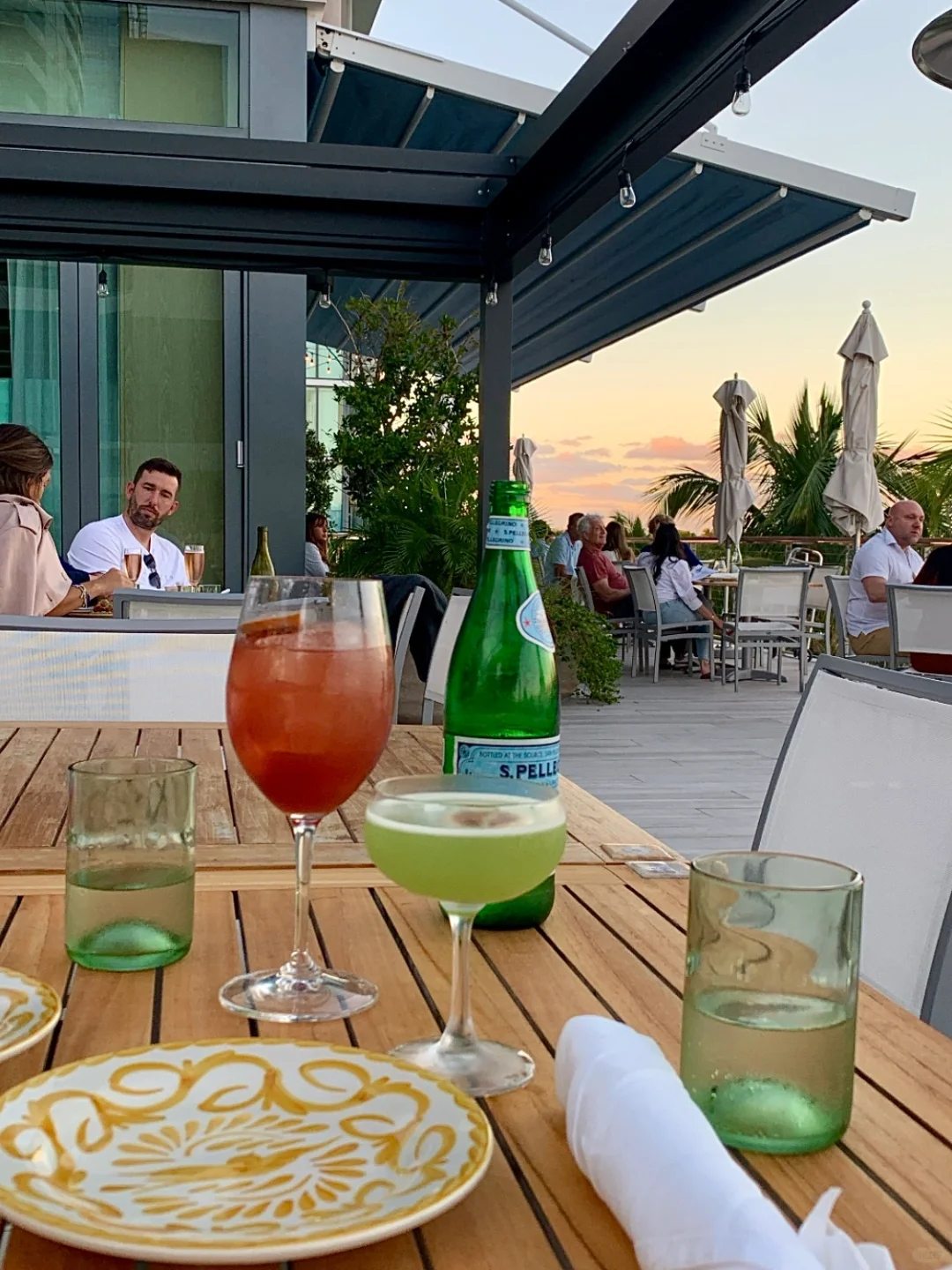 Miami Booze Guide! Top Chill Bars for Atmosphere