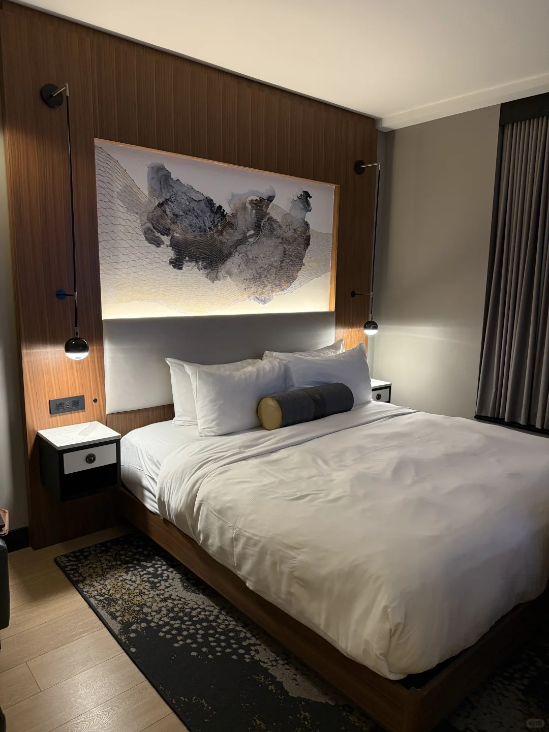 Hotels in New York Where 18-Year-Olds Can Check-In: Indigo Wall Street