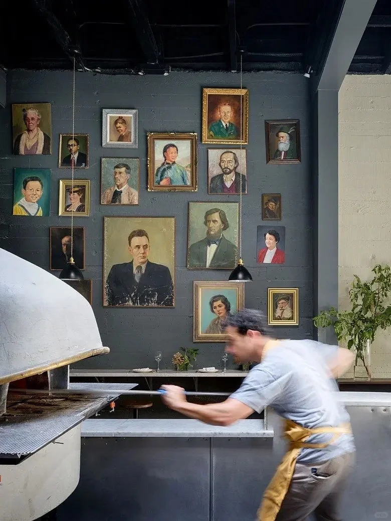 Dining Design Dive: Pizza &amp; Cafe (San Francisco)