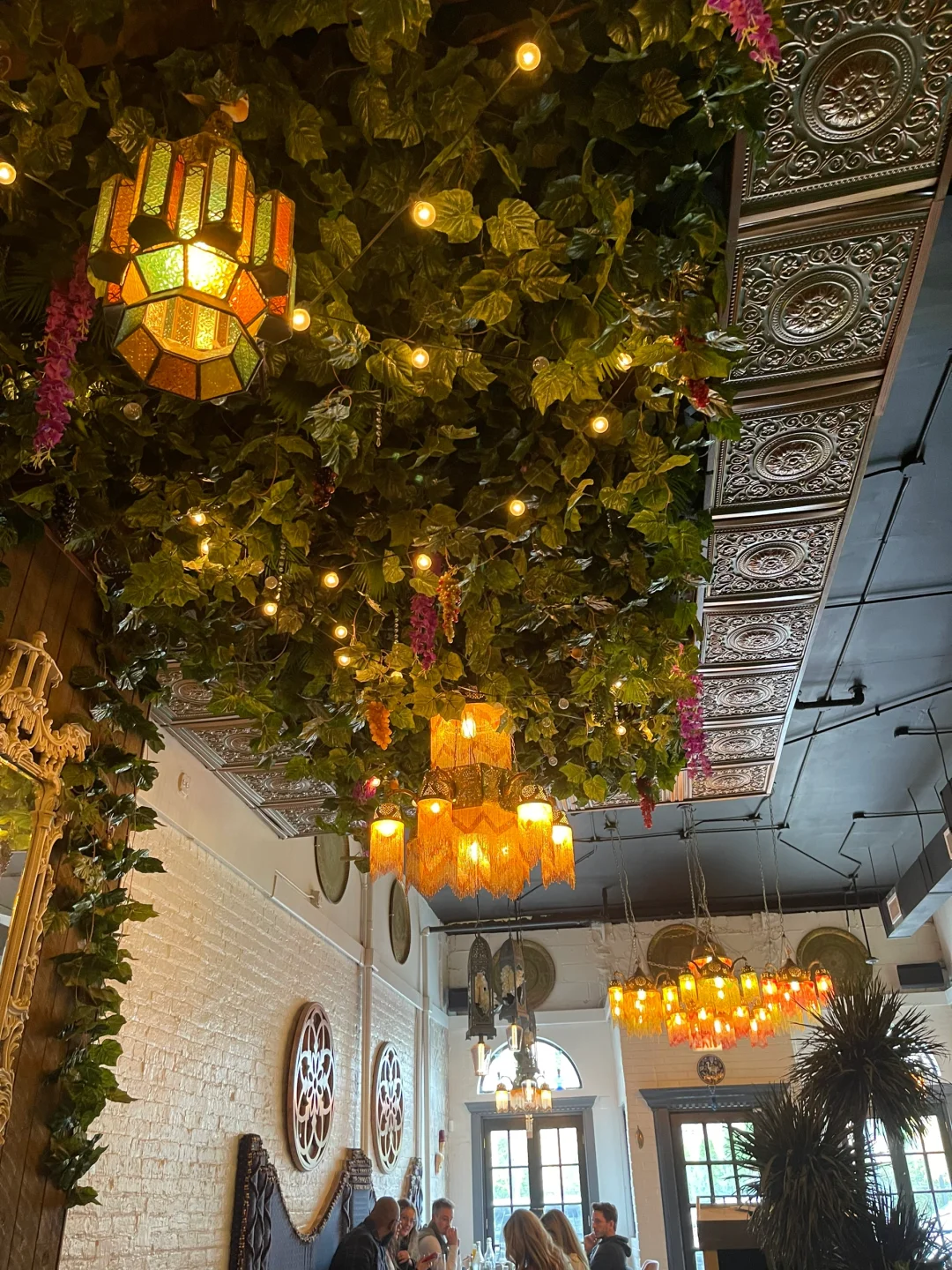 Mediterranean Restaurant MEDI in Lincoln Park