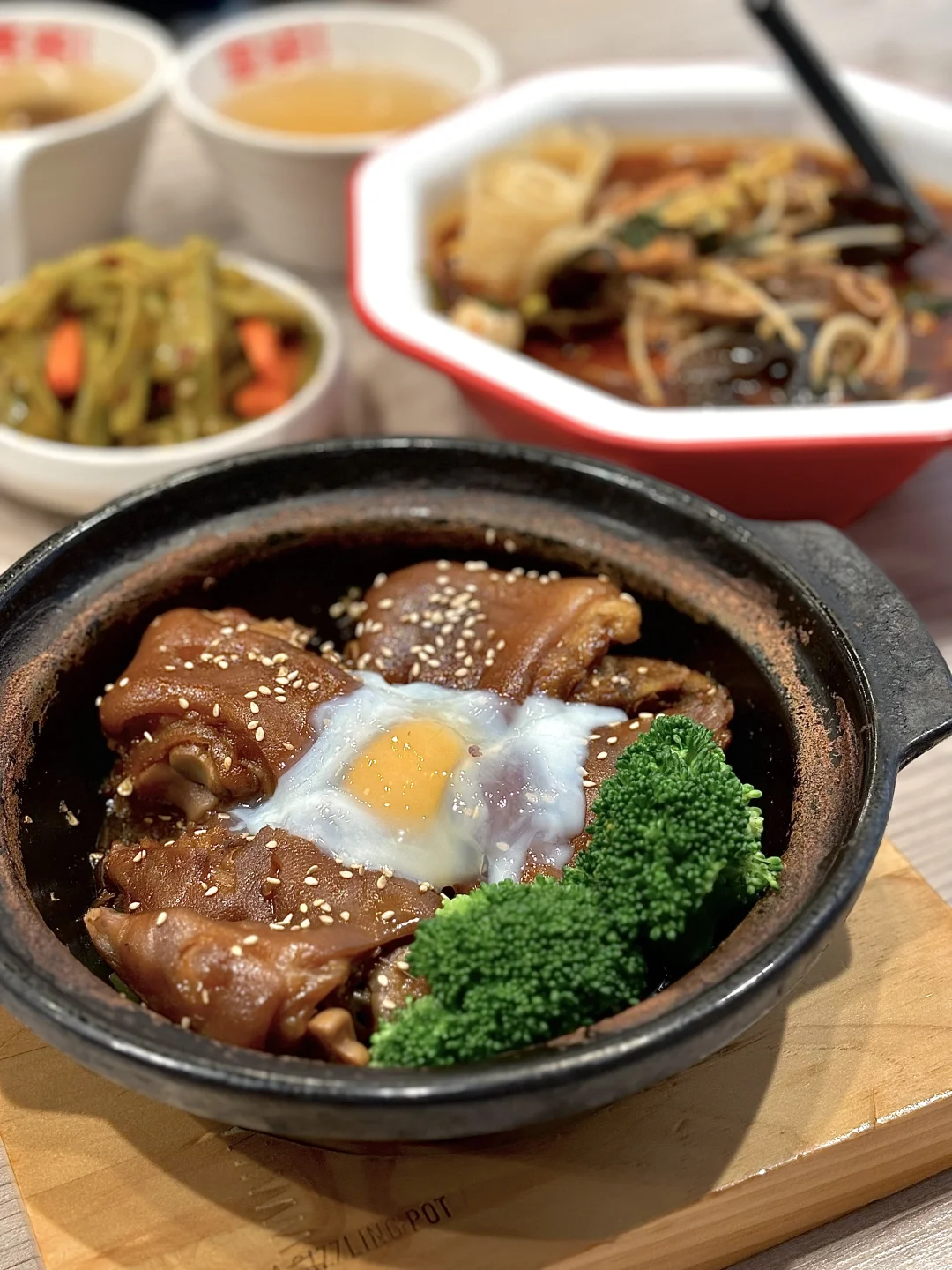 Los Angeles | $10-Per-Person Solo Hot Pot Meal | Irresistibly Aromatic & Delicious 🔥