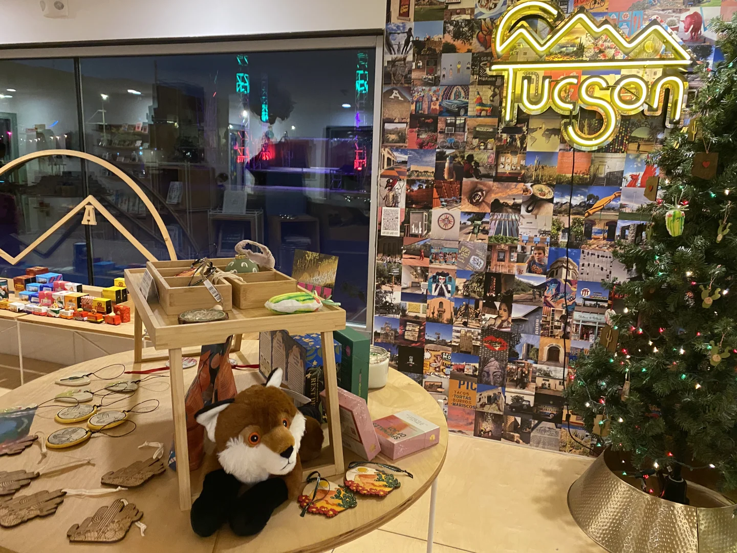 Tucson｜Spending a Weekend at the 21 Container Commercial Street During Study Abroad