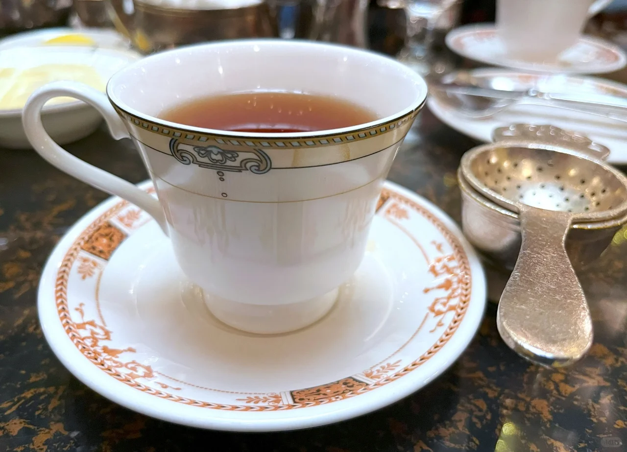 The Brown Hotel looks a bit dated, but their afternoon tea is still quite nice.