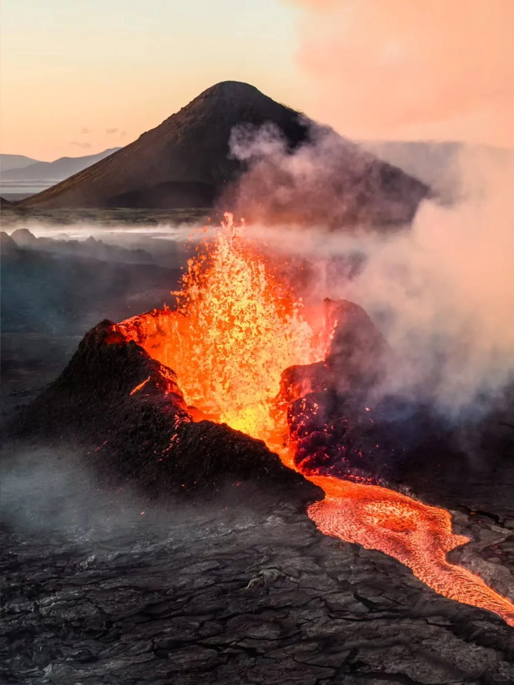 "Last Night, Hawaii's Big Island Volcano Erupted❗️Now's the Time to Go, Hurry Up!"