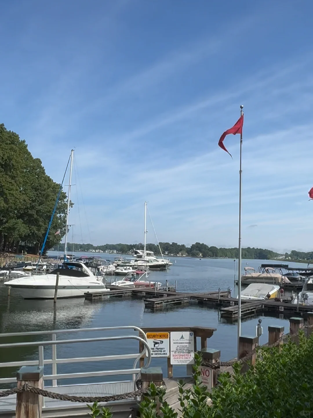 Charlotte, North Carolina - Stunning Lakeside Dining Experience