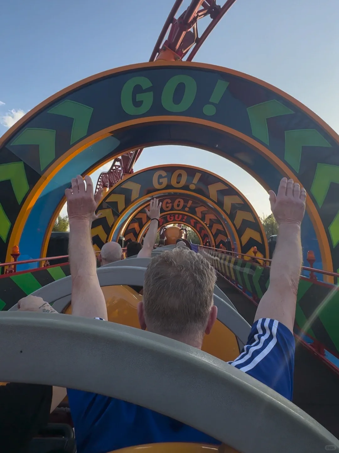 🇺🇸🎢 Forget All Your Worries on Orlando Disney's Slinky Dog Dash