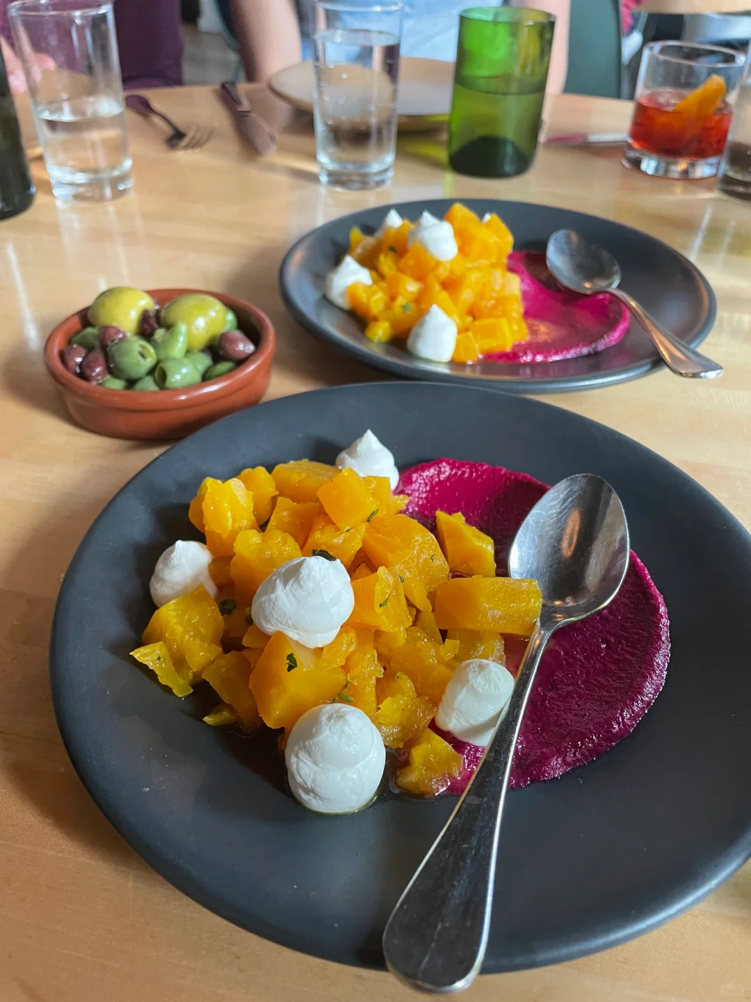 Hidden Gem in Dallas: A Mediterranean-Inspired Ambiance Restaurant 🌊