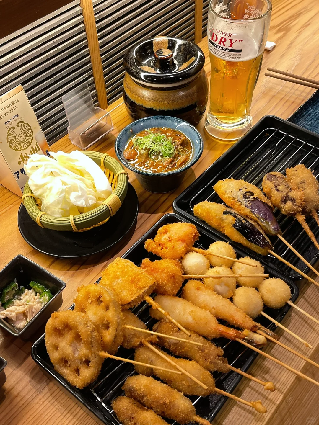 🇯🇵 Osaka Must-Try: 100-Year-Old Kushikatsu Spot Near Tsutenkaku Tower! 🍢