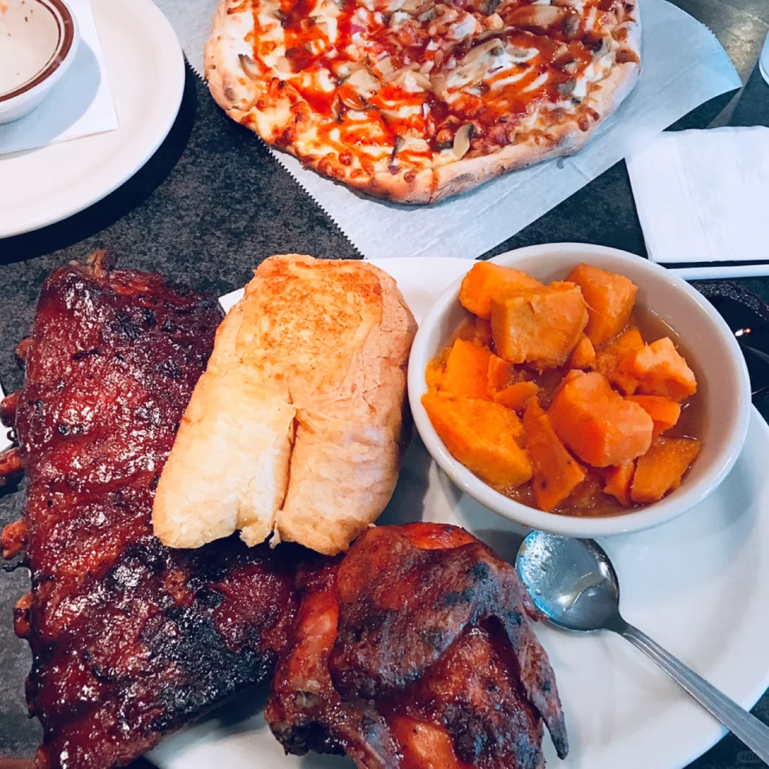Hidden Gem BBQ Spot in Detroit – A Must-Try!