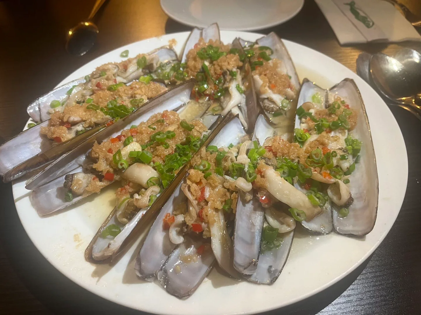 "Ye's Kitchen Brings You the Taste of Home"