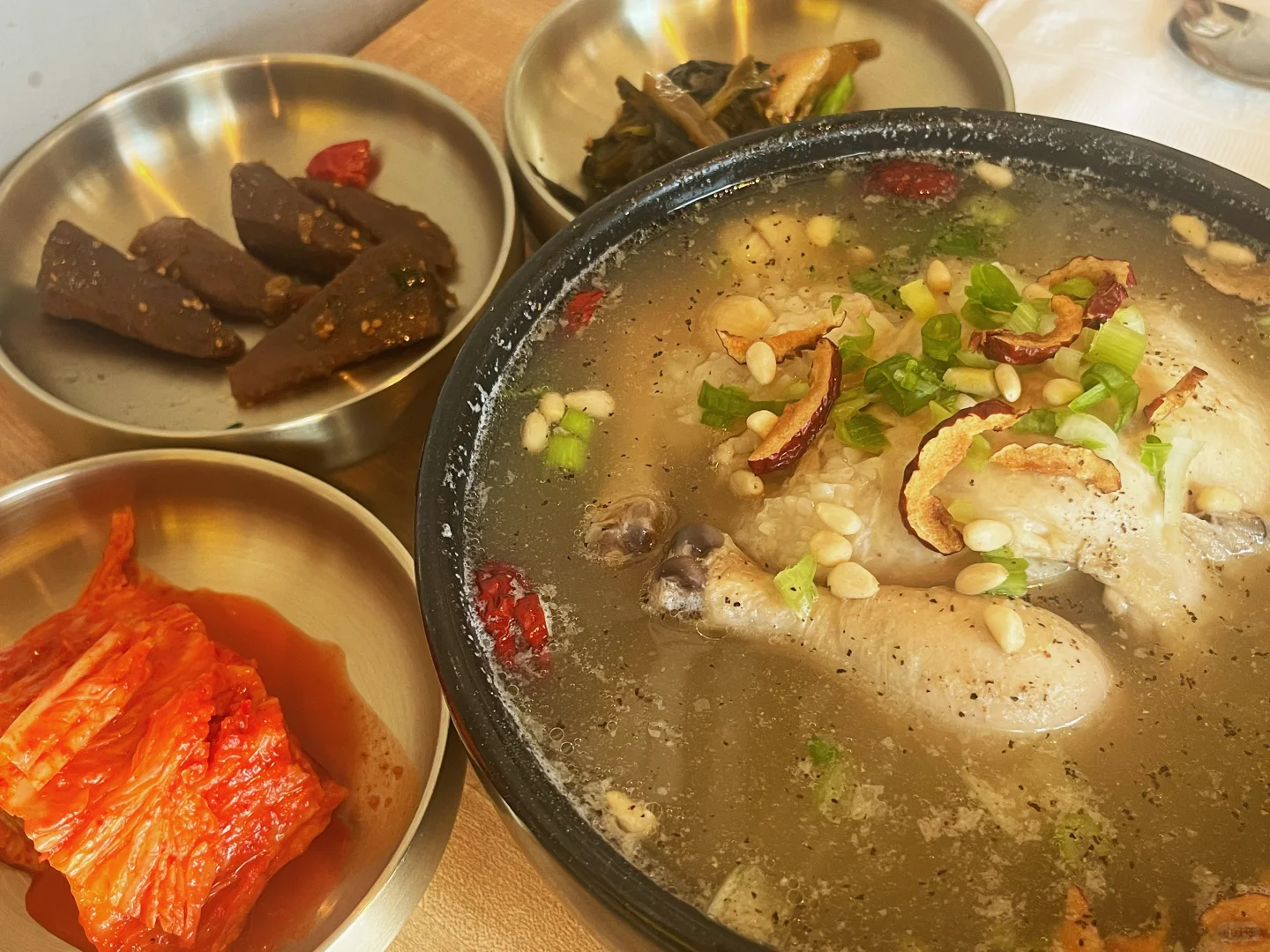 LA Foodie Chronicles: Michelin Chef's Cozy Hidden Gem