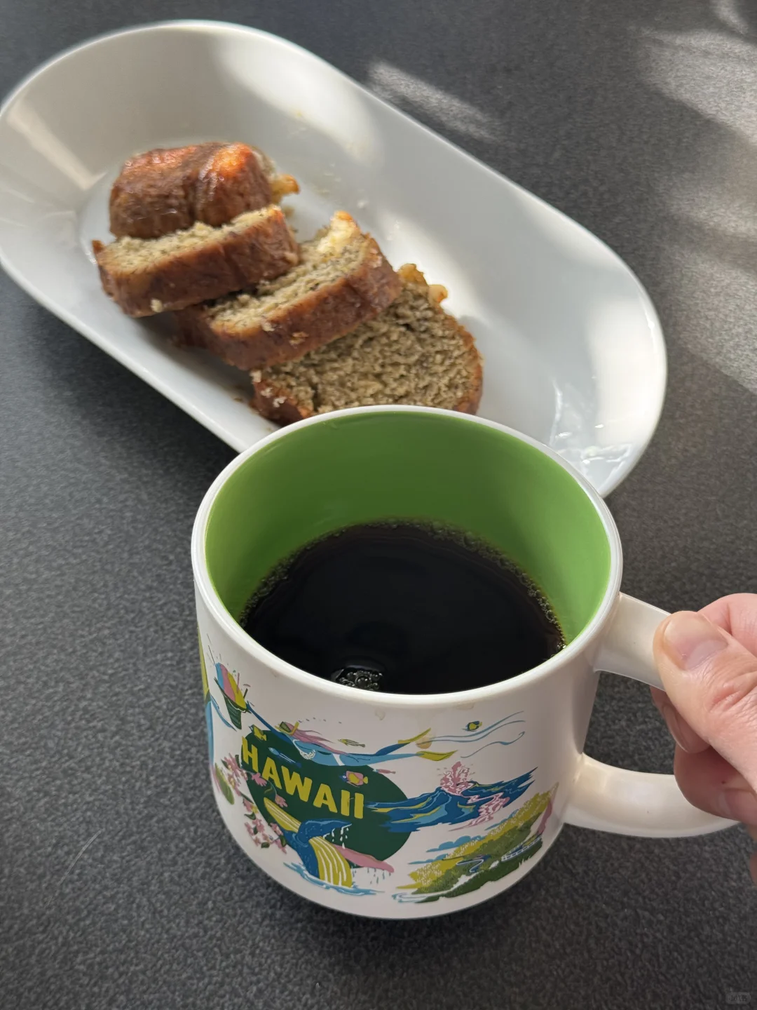 "Must-Buy in Hawaii: Coffee Beans ☕️ and Banana Bread 🍌 😁"