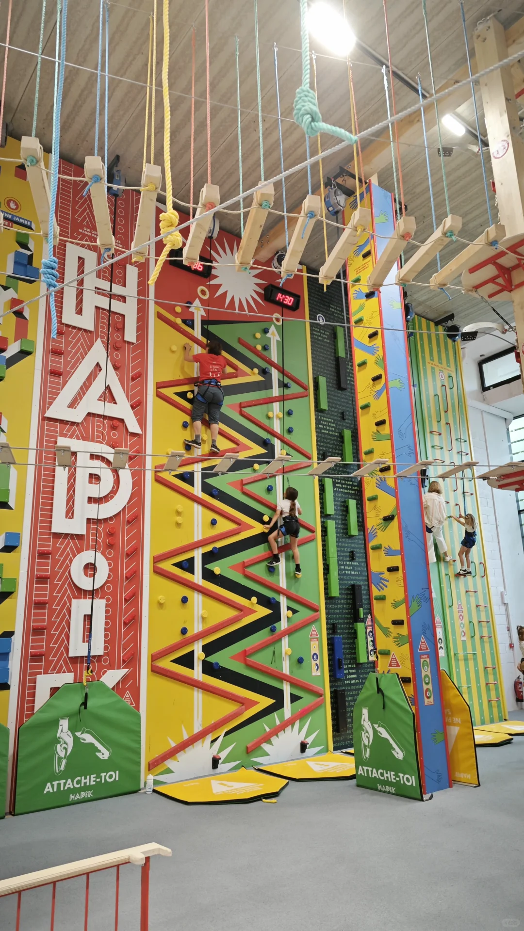 🇫🇷Issy's Newly Opened Kids' Climbing Gym: Hapik