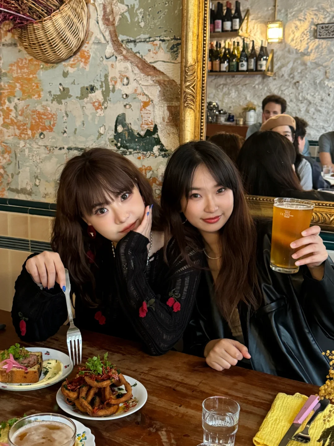 🥂 The Ultimate Guide to Chic Bistros in Paris 1.0