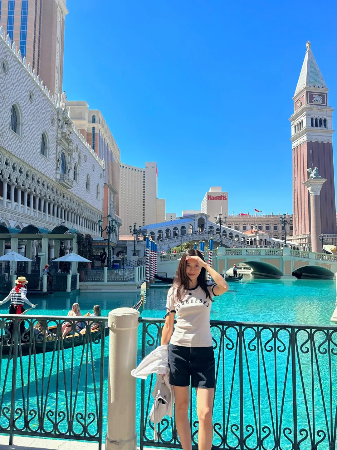 45-Degree Vegas: Too Hot to Do Anything but Watch Shows 😒