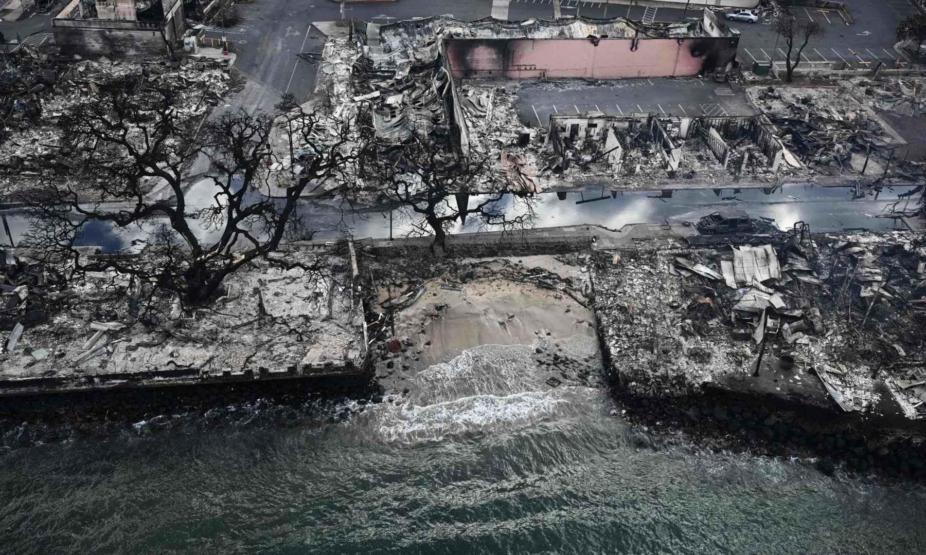 Photo Series: Hawaii's Maui Island Devastated by Wildfires