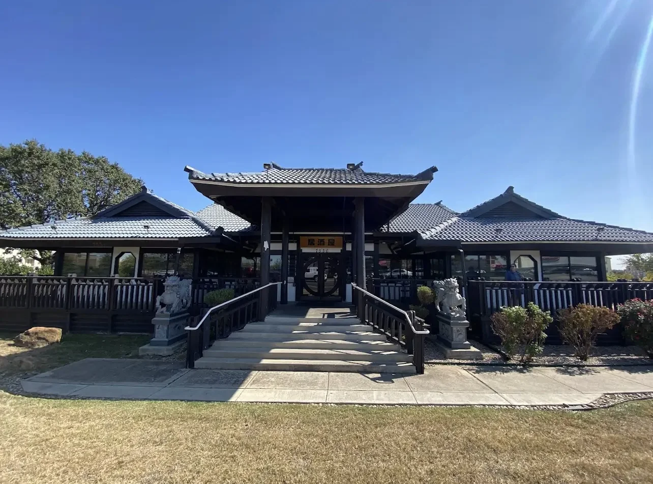 Dallas is Seriously the Perfect Place to Bring Your Kids! 🌈