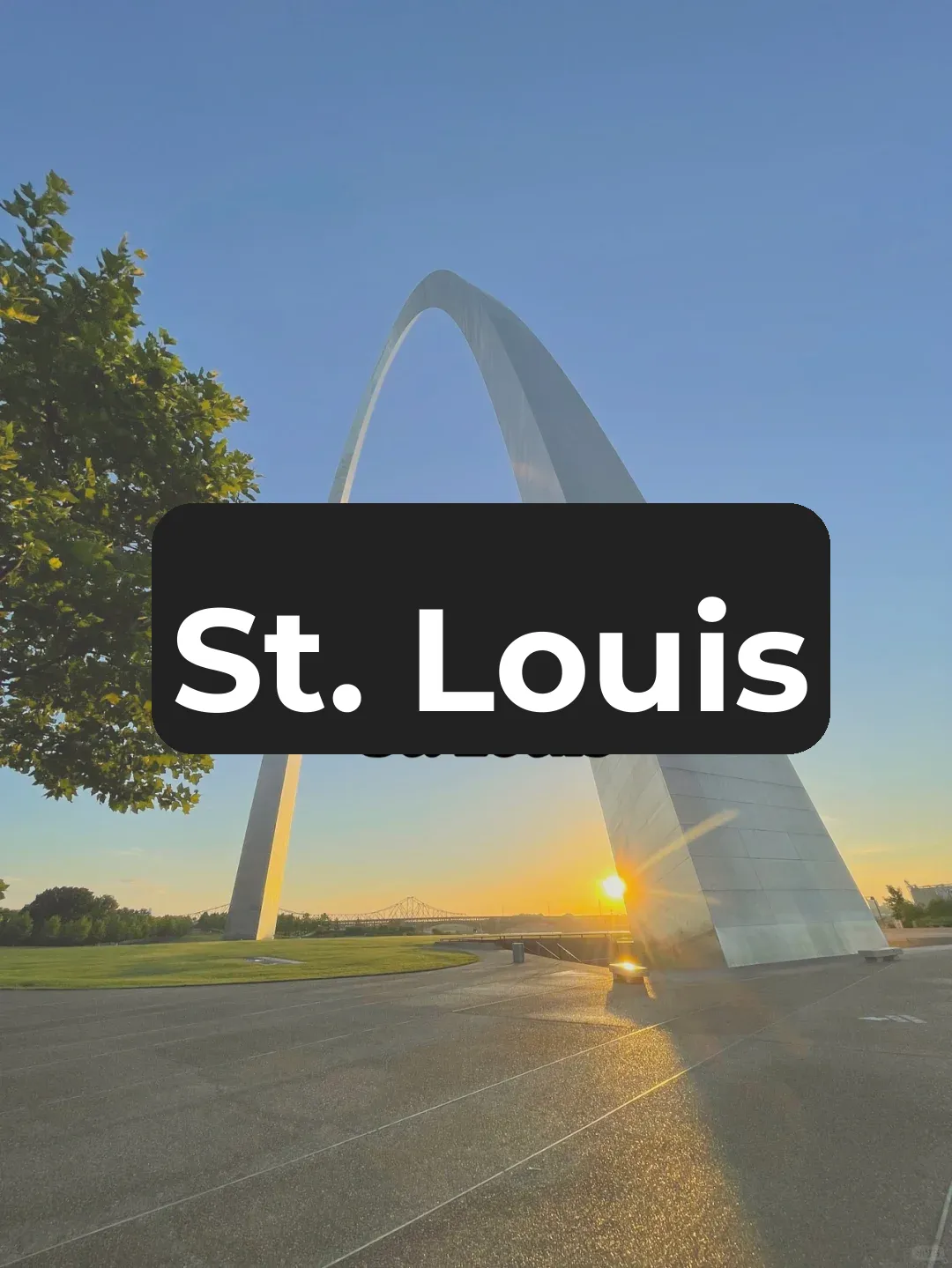 St. Louis | Its Charm Lies in the Serenity Amidst the Bustle!