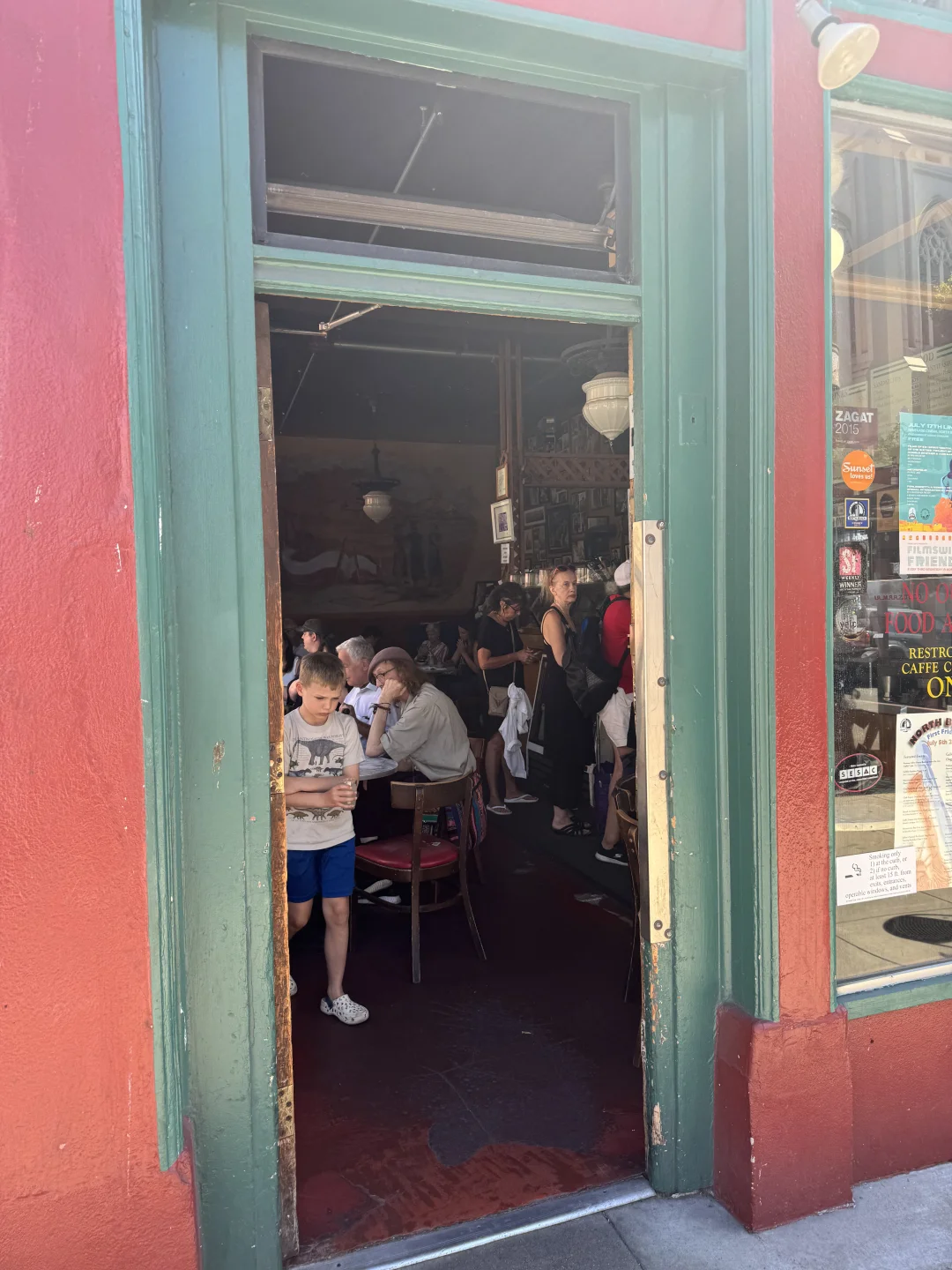 San Francisco | A Cafe Full of Old-World Charm