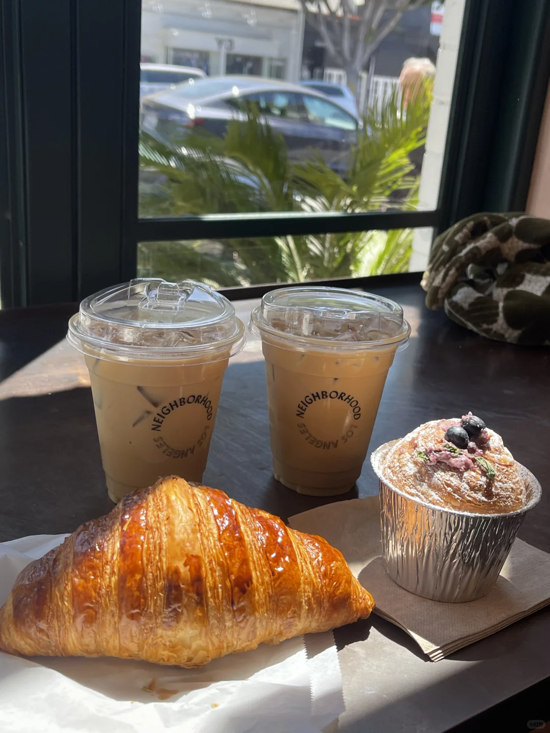 ☕️ The Perfect Coffee Spot to Chill All Afternoon 🥐｜Los Angeles